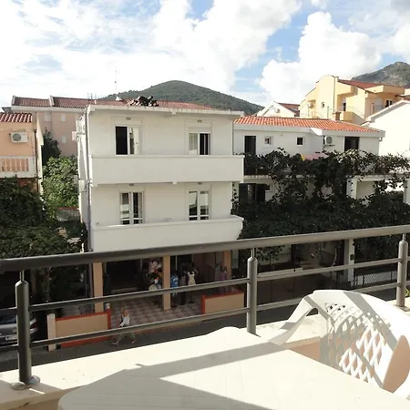 Mare Apartment