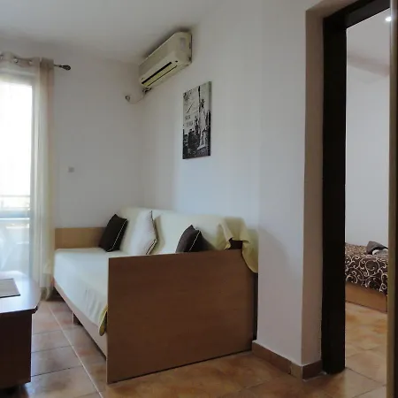 Mare Apartment