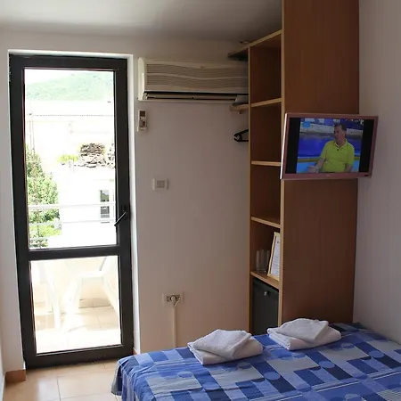 Apartment Mare Budva